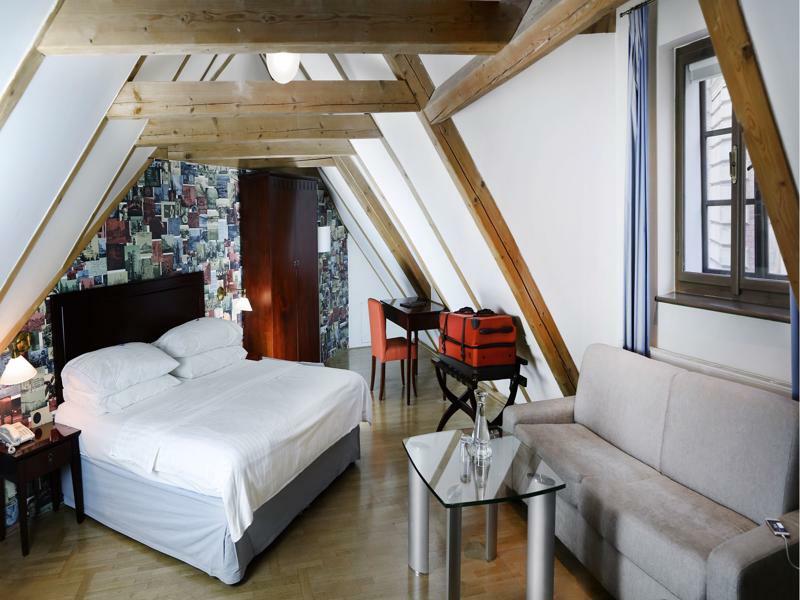 Charles Bridge Rooms & Suites By Sivek Hotels Praha Bagian luar foto